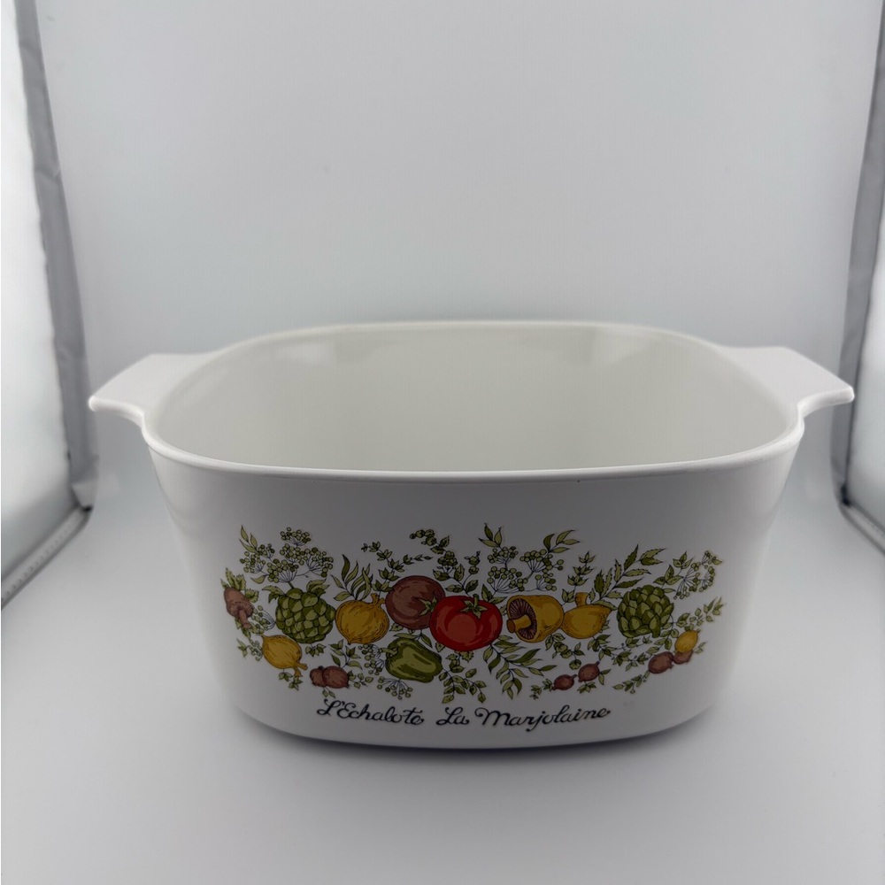 Vintage Corningware Spice O Life 3 Liter A-3-B with lid